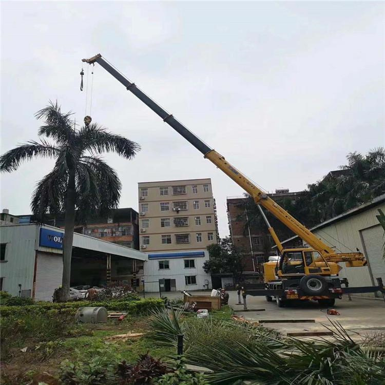 全南县12吨吊车出租一天的收费标准是什么