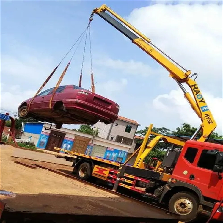 全南县吊车救援小汽车怎么吊