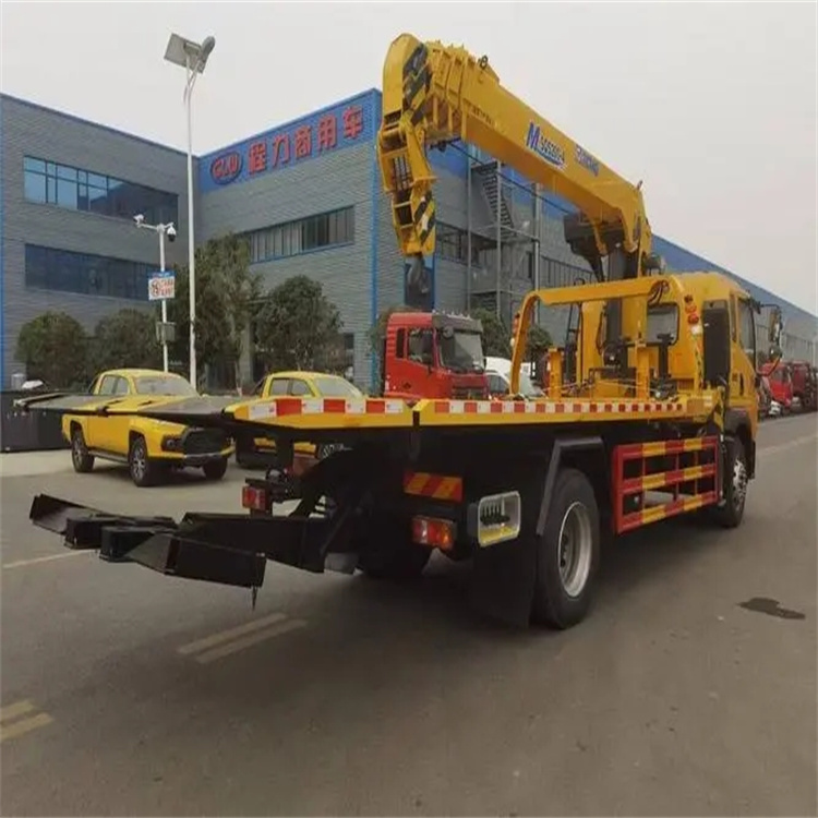 全南县附近小随车吊出租电话，轻松解决搬运烦恼